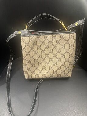 Gucci Brown/Beige GG Supreme Crossbody Tote